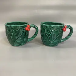 VINTAGE LEFTON HOLLY