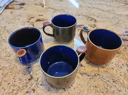 MUGS VINTAGE 1980S