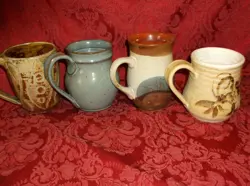 VINTAGE ART POTTERY CUPS MUGS STONEWARE SET OF 4 (2 SIGNED)
