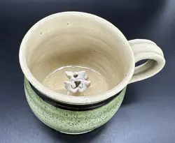 INSIDE MUG GREEN