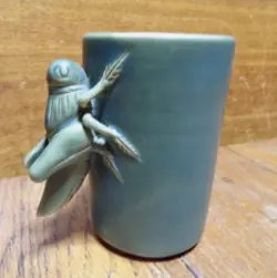 POTTERY CUP VASE