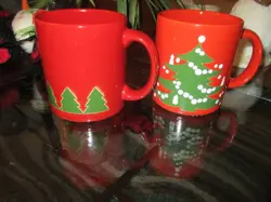 VINTAGE WAECHTERSBACH RED CHRISTMAS TREE HOLIDAY COFFEE MUG CUP WEST GERMANY (2)