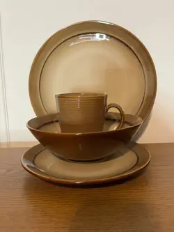 4-PIECE DINNERWARE SET