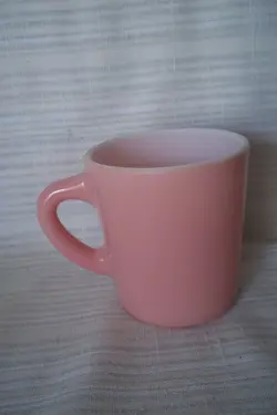 PINK WHITE MUG