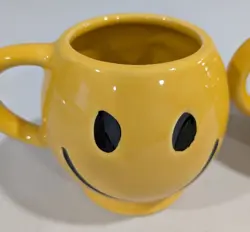 POTTERY GOLDEN
