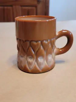 GLASS SHUTTLE