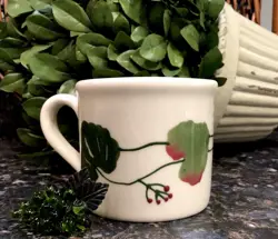 GERANIUM 8OZ MUG