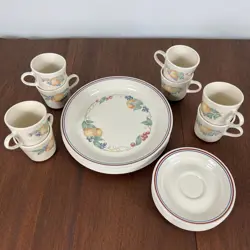 CUPS SAUCERS RETRO