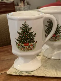 SET OF STONEWARE
