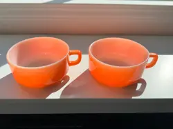 ORANGE WHITE STACKING