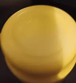 STACKABLE YELLOW