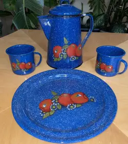 VINTAGE ENAMEL