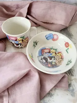 PORCELAIN CHILD'S