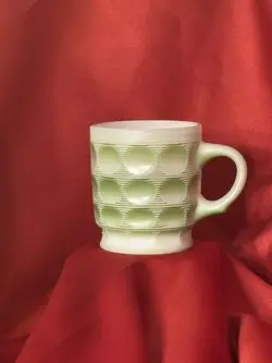 DOT MUG GREEN