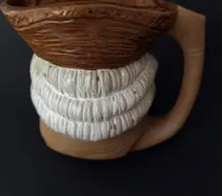 BROWN CLAY