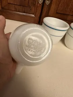 VTG PYREX WHITE