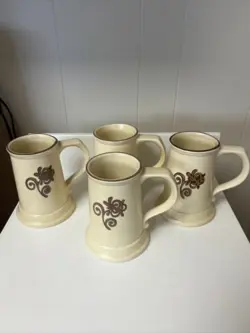 286 VINTAGE TANKARDS