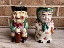 PAIR CHARACTER TOBY