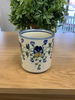 FLOWERED HAND-PAINTED