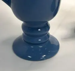 POTTERY PEDESTAL MUG