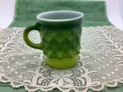 DIAMOND PATTERN RETRO