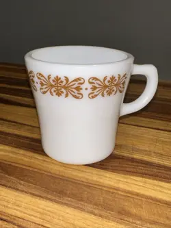 FILIGREE TABLEWARE