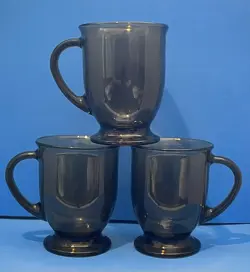 BROWN GLASS MUGS