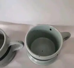 MUGS GRAY