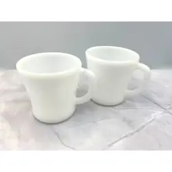 VINTAGE FIRE-KING ANCHOR HOCKING WHITE MILK GLASS COFFEE MUGS
