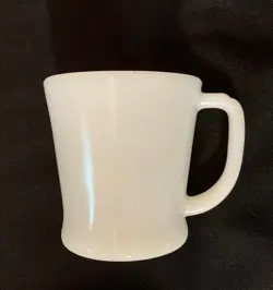 VINTAGE FIRE KING COFFEE MUG CUP OVEN WARE WHITE MILK GLASS D HANDLE