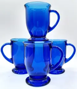 BLUE MUGS BY