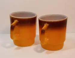 BROWN STACKABLE COFFEE