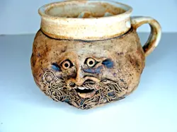 CUP MOUSTACHE BEARD