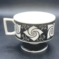 FOOTED TEACUP MUG