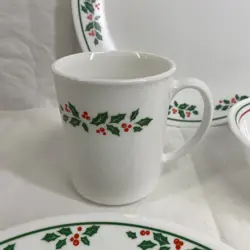 DINNERWARE VINTAGE