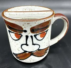 MOUSTACHE SAVER