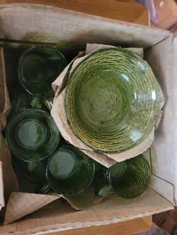 SORENO LUNCHEON SET