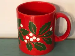 MUG RED HOLLY