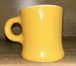 GOLD YELLOW WHITE