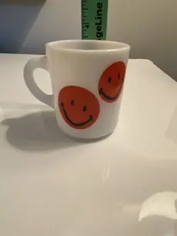 MUG RETRO RED
