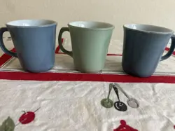 PYREX COFFEE CUPS VINTAGE SET OF 3 BLUE AND GREEN