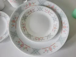 DUTCH LATTICE CORELLE