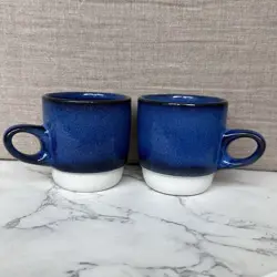 OF STACKING MUGS