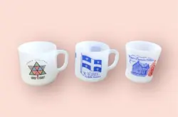 GLASS CANADIAN SOUVENIR