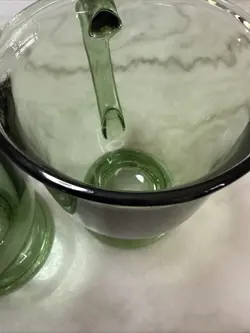 FOOTED PEDESTAL MUG