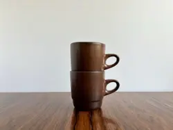 PAIR OF VINTAGE HEATH CERAMICS STACK MUGS #205 RIM LINE MOJAVE