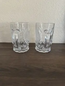 MUGS PAIR OF