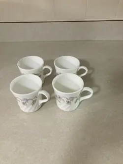 4 VINTAGE CORELLE BY CORNING WISTERIA SWIRL COFFEE CUPS