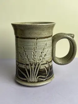 CUP BY BARROWS