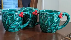 CUP CHRISTMAS HOLIDAY